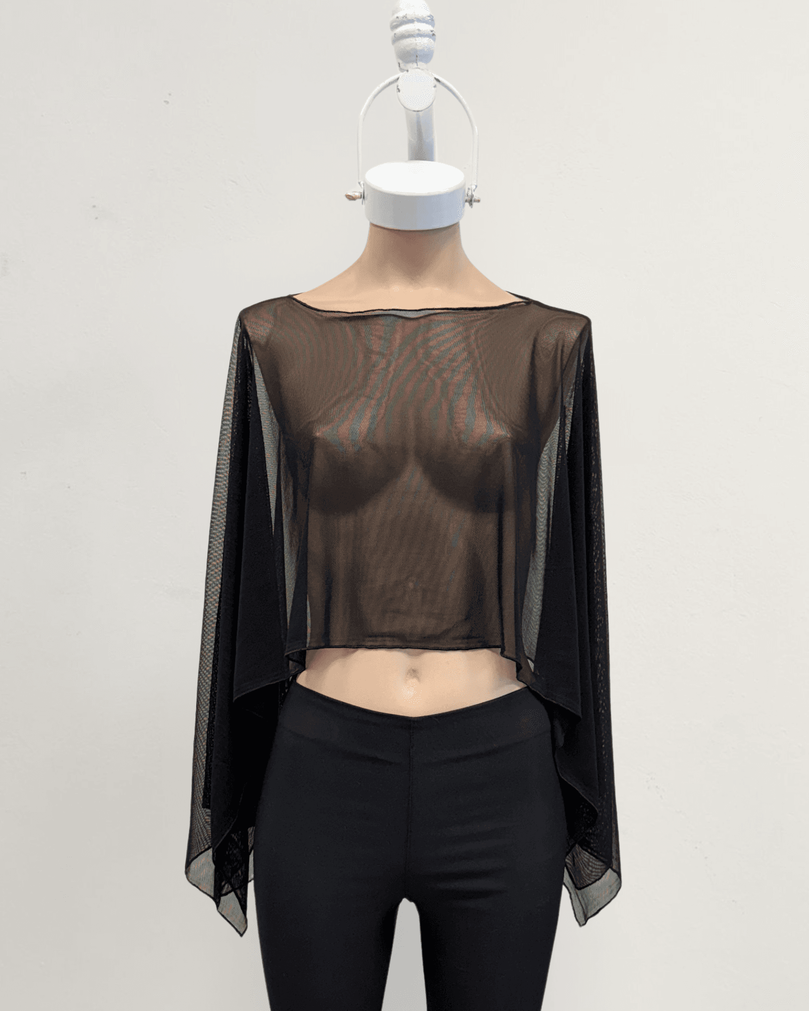 REMERA YARA